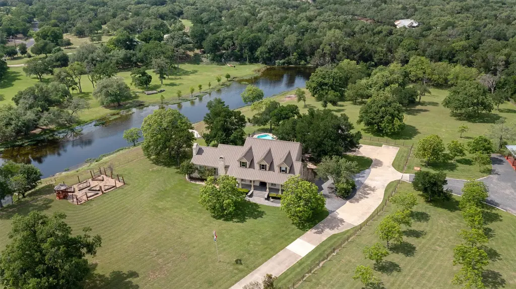 2808 Cedar Hollow Rd, Georgetown