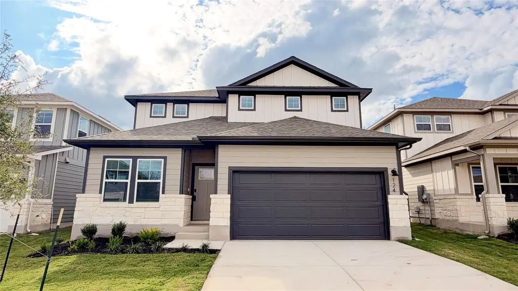 124 Woodbrook Dr, Georgetown