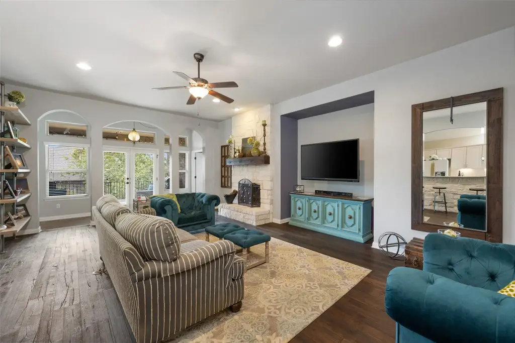 109 Lombardia Dr, Lakeway
