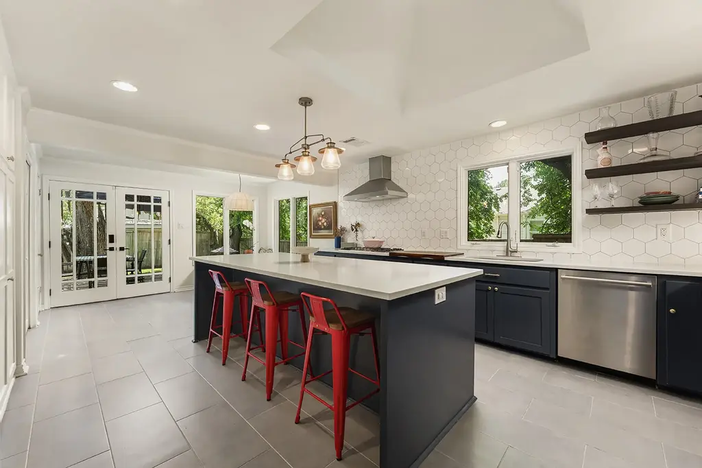 2005 Bowman Ave, Austin