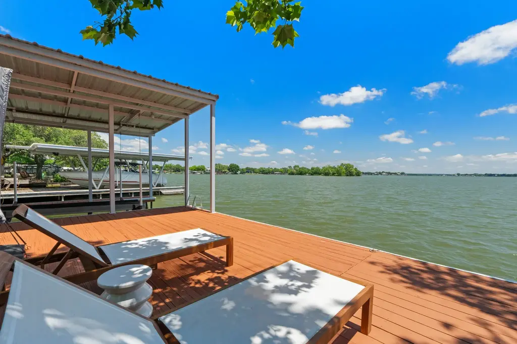 111 Inspiration Dr, Sunrise Beach