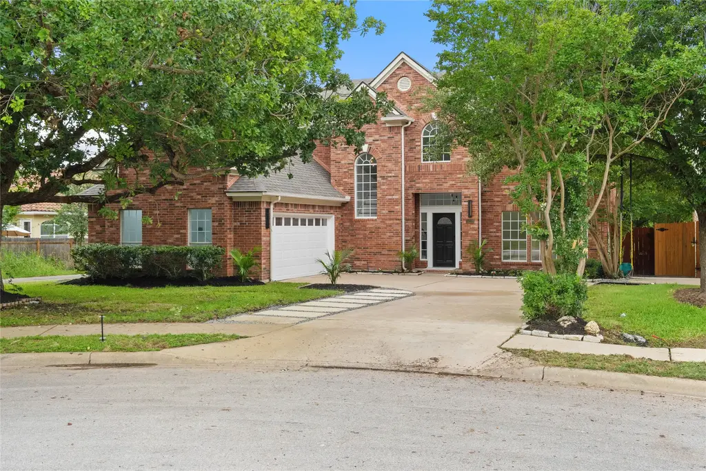 15239 Calaveras Dr, Austin