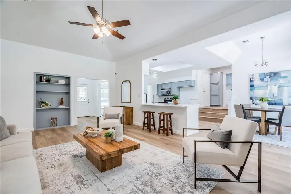 2132 Northcrest Dr, New Braunfels