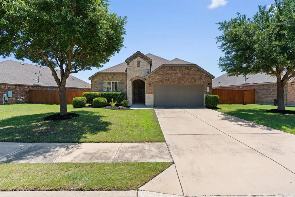 3504 Esperanza Dr, Round Rock