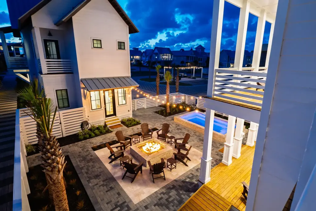 165 Triton Ln, Port Aransas