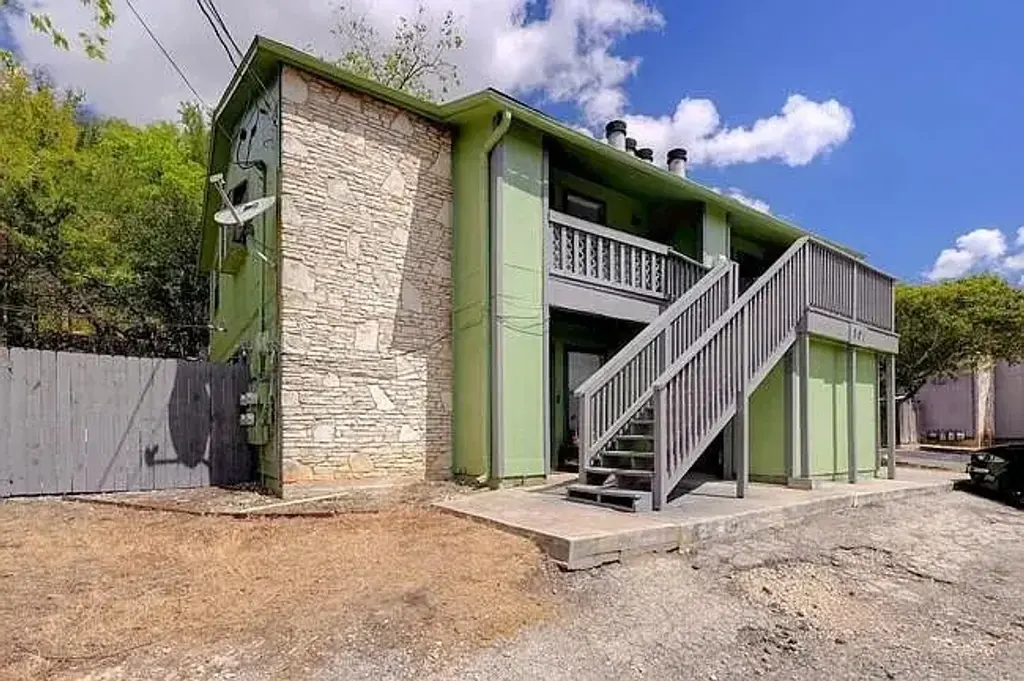 801 Bracewood Cir, San Marcos