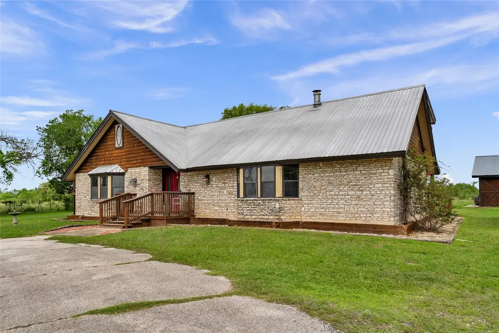 3900 Fm 1979, San Marcos