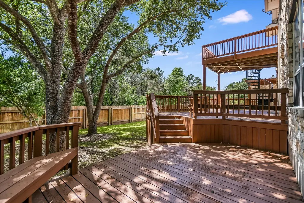 12935 Brigham Dr, Austin