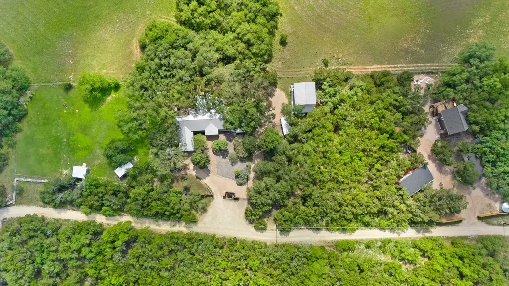 3403 Fm 2325, Wimberley