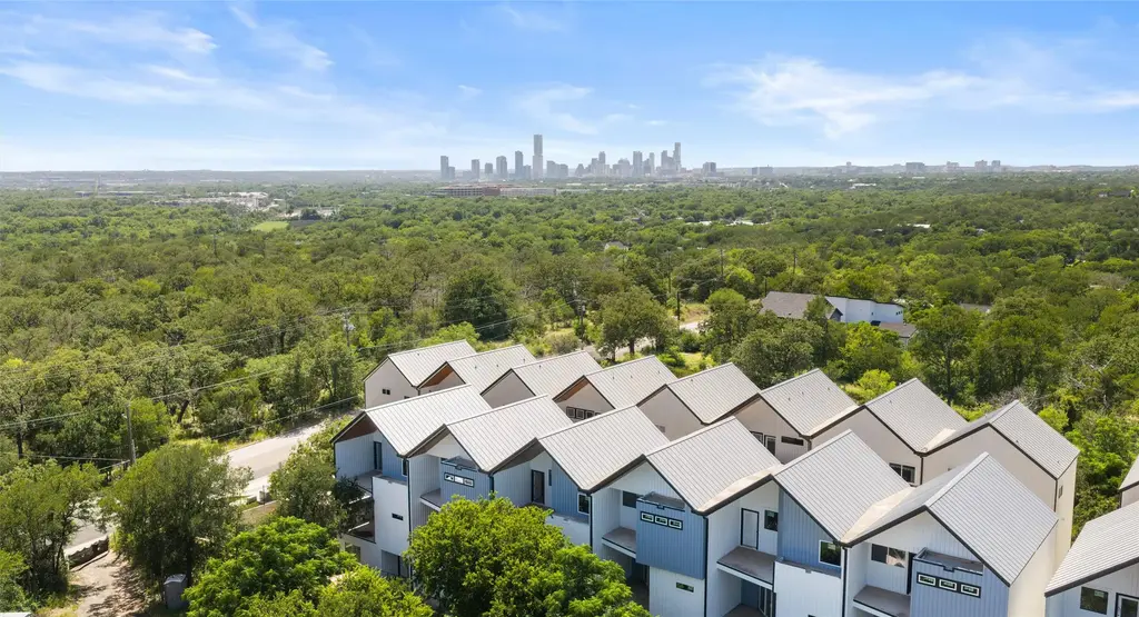 5912 Harold Ct 107, Austin