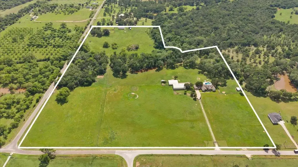 4140 County Road 467, Elgin