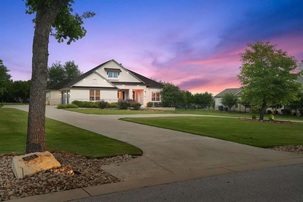 408 Bold Sundown, Liberty Hill