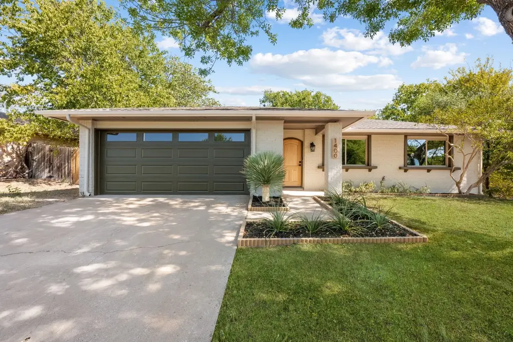 1400 Cripple Creek Dr, Austin