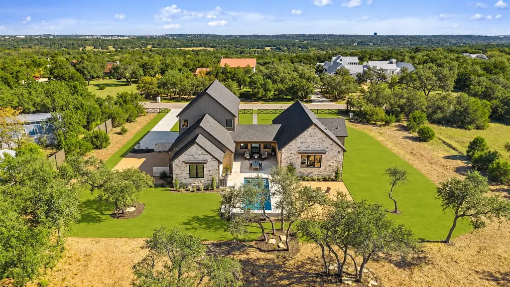 9207 Zyle Rd, Austin