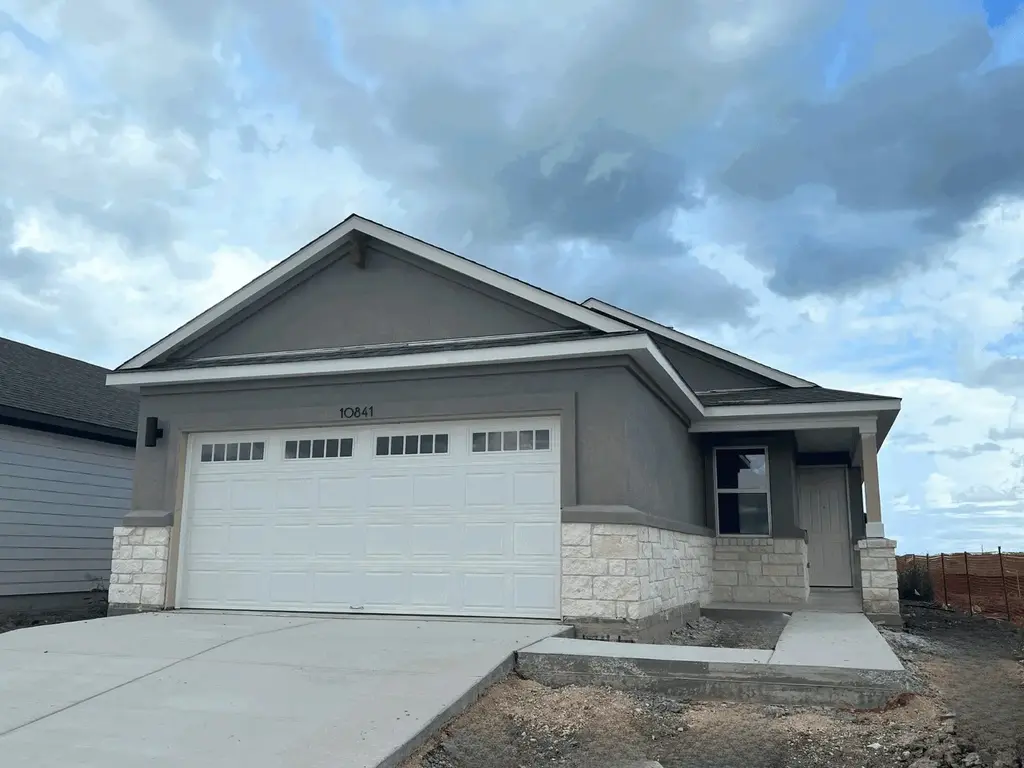 10841 Tallsalt Dr, Austin