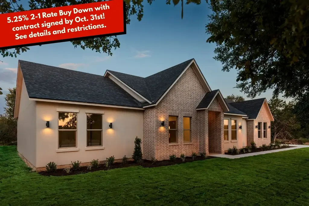 301 Onion Creek Ln, Driftwood