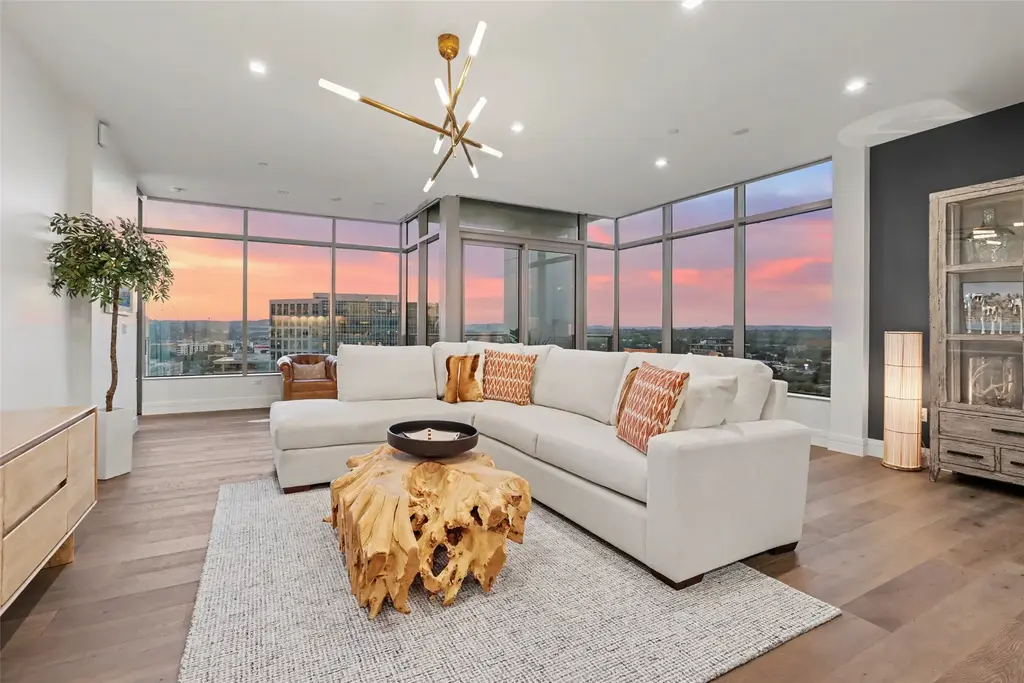 501 West Ave 1604, Austin