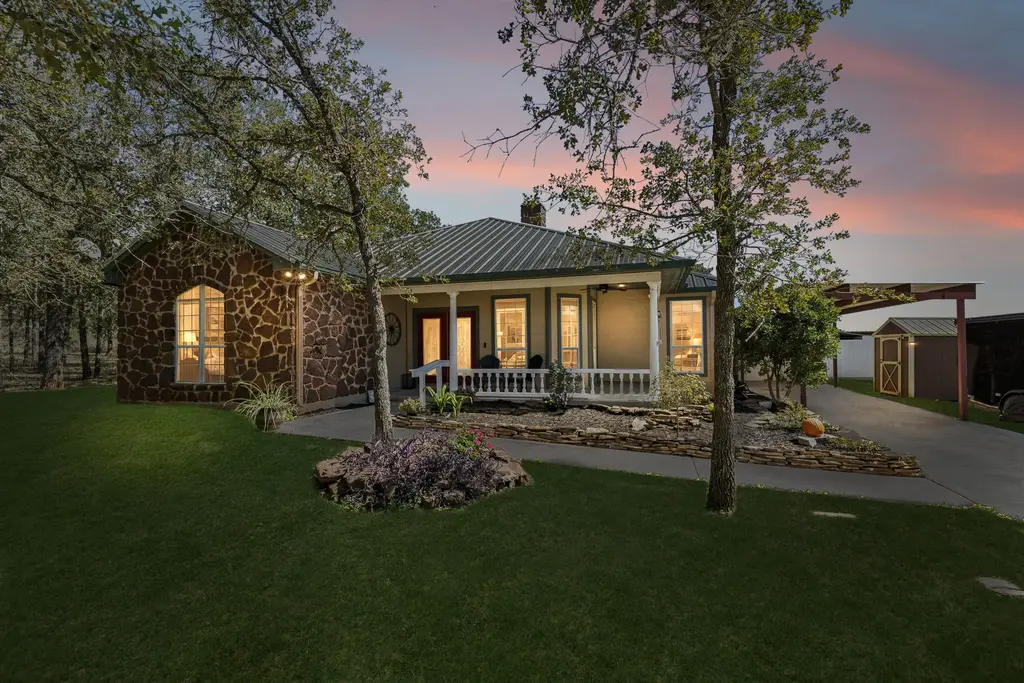 771 Hillje Rd, Kingsbury