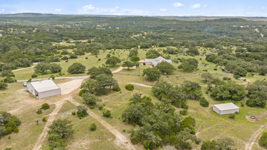1300 Sycamore Falls Way, Marble Falls