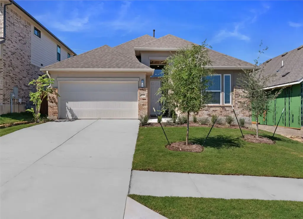 209 West Faulkner St, Liberty Hill