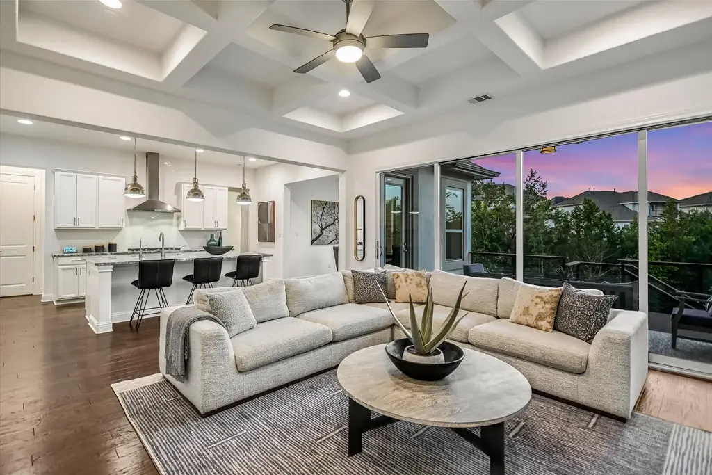 11520 Lake Stone Dr 4, Austin