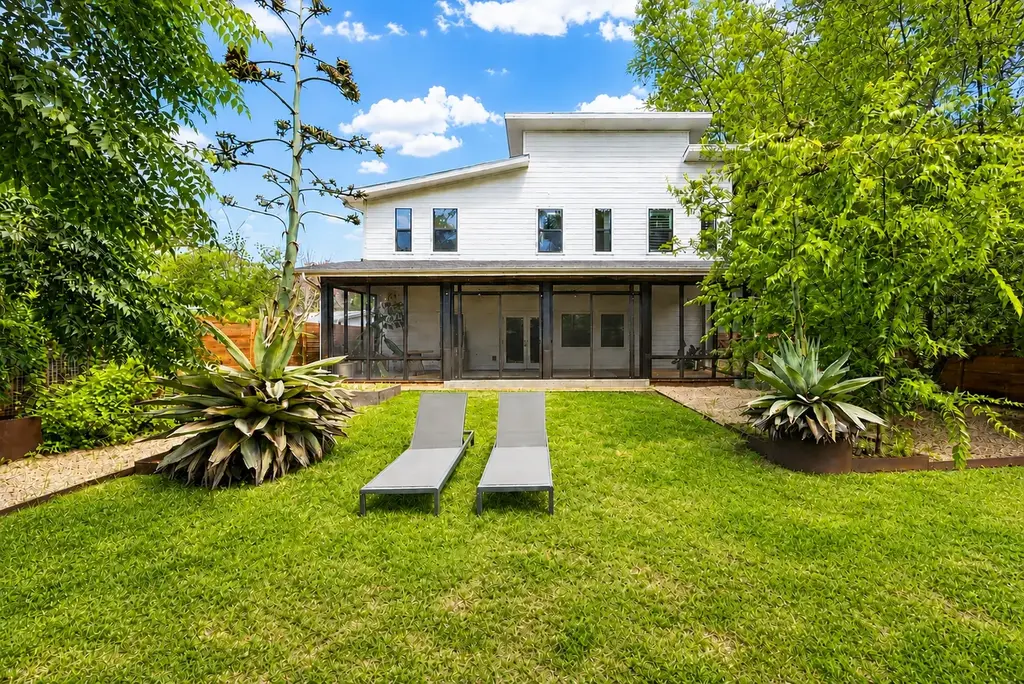 4506 Russell Dr B, Austin