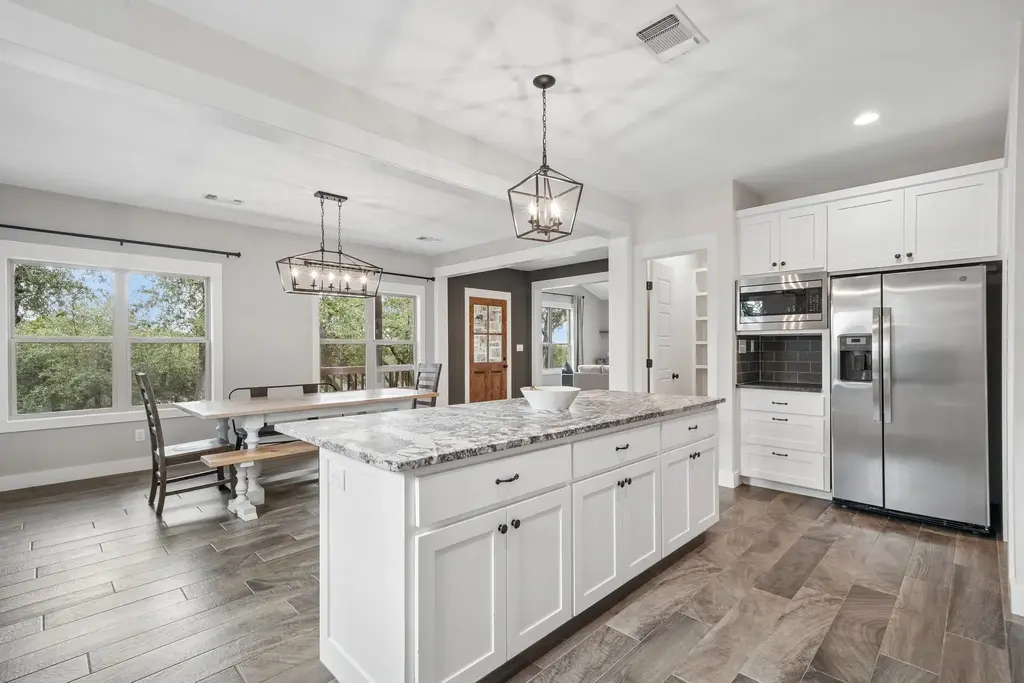 190 Magnolia Mdw, Canyon Lake
