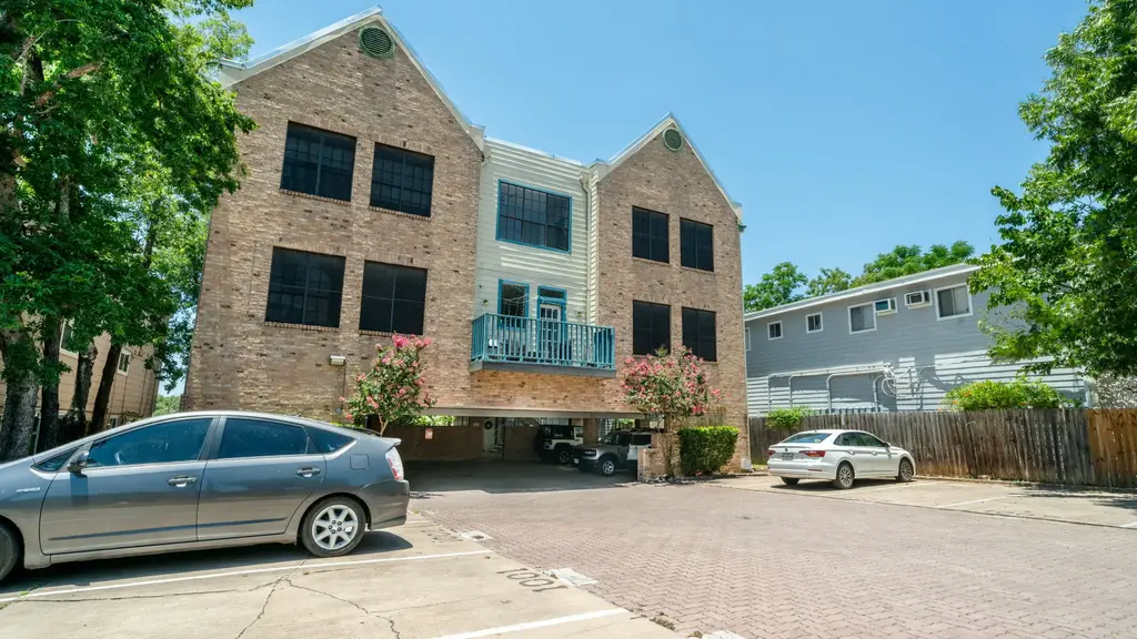 2300 Leon St 101, Austin