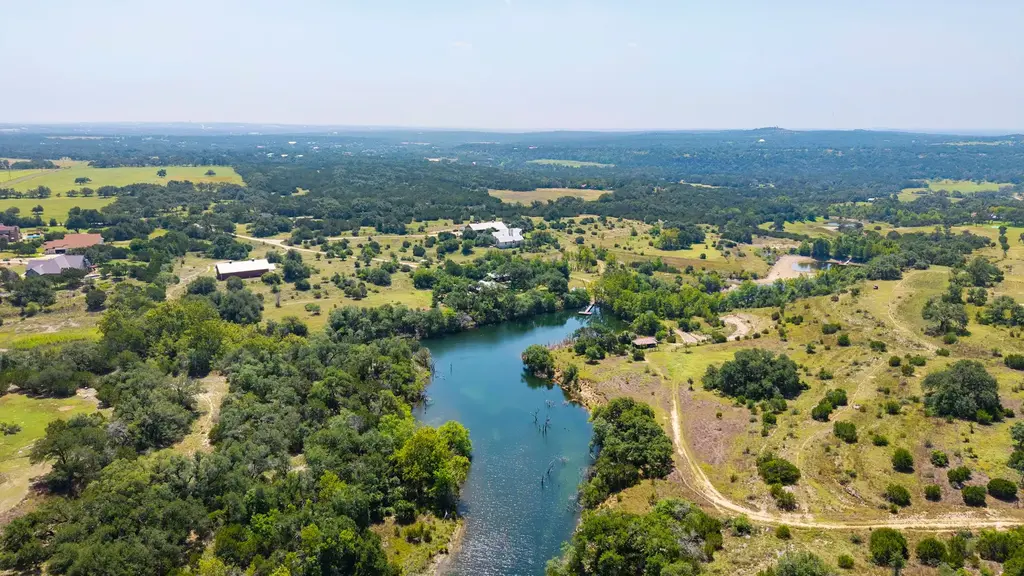 520 Holder Ln, Dripping Springs