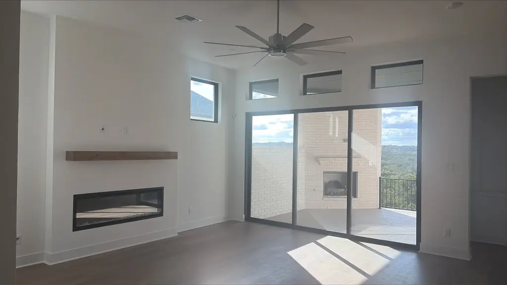18800 Hopper Ln, Austin