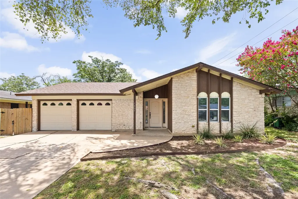 5803 Eureka Drive, Austin