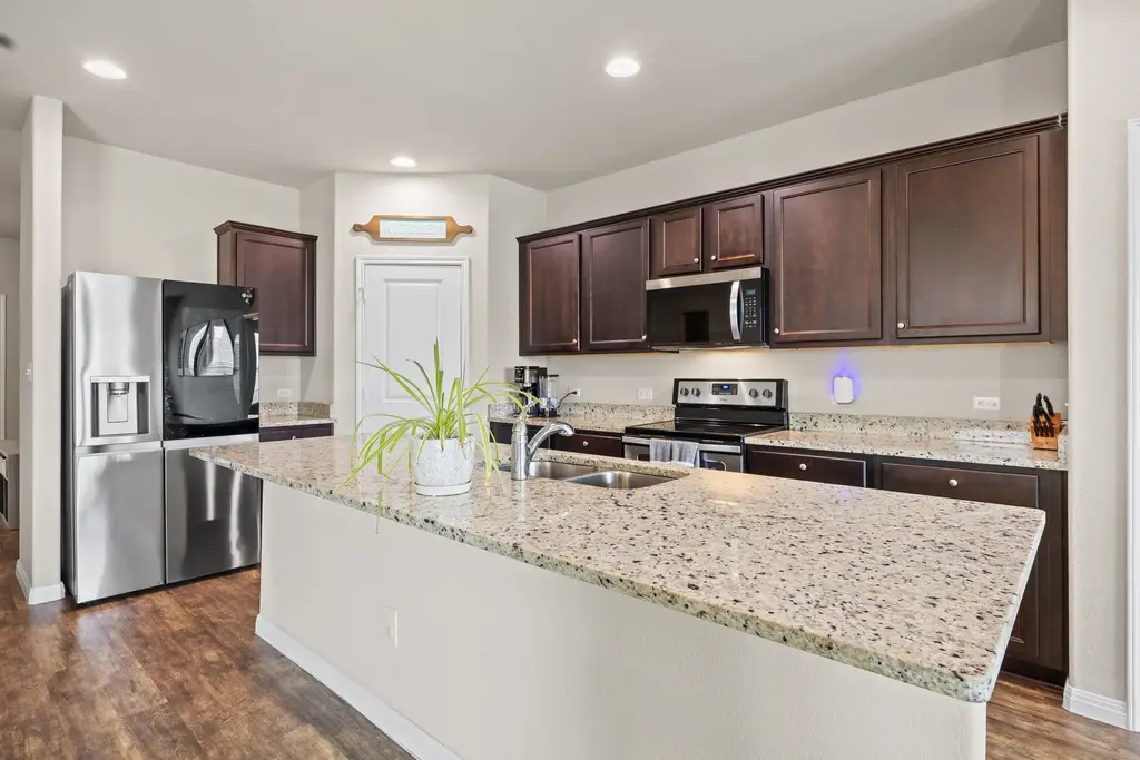 14009 Mark Christopher Way, Manor