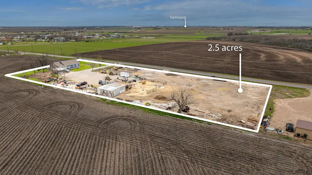 1151 County Road 394, Hutto