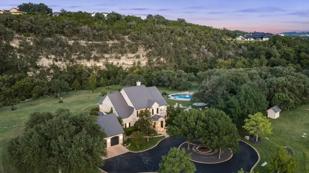4605 Wild Cow Cv, Spicewood