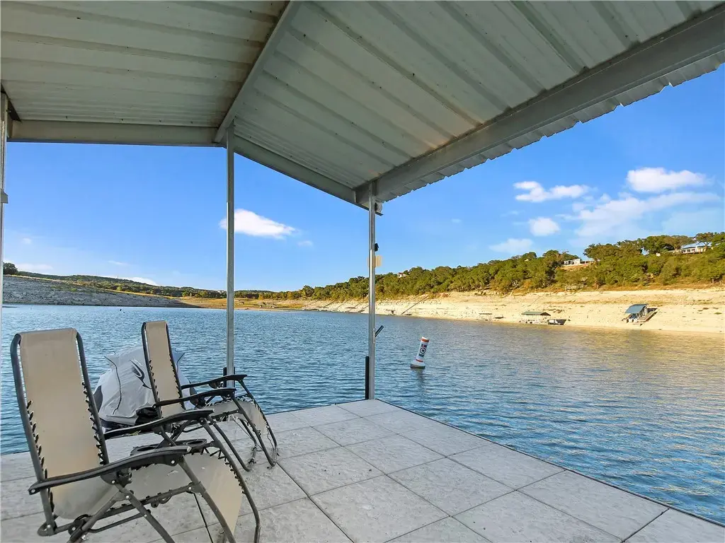 17904 Crystal Cv, Jonestown