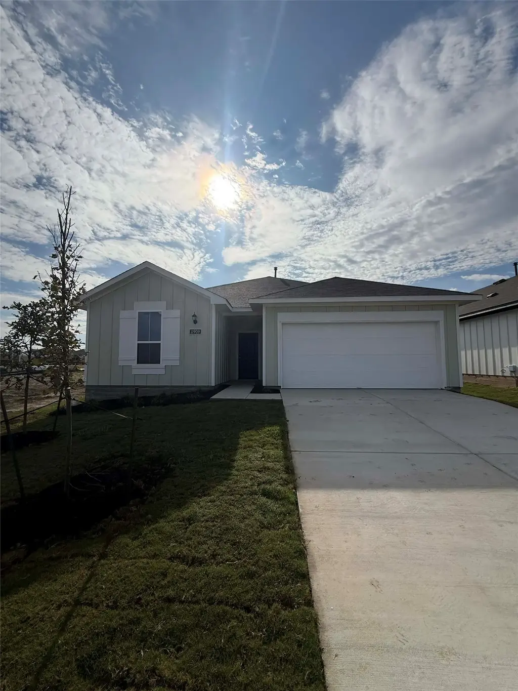 11909 Horseshoe Field Bnd, Mustang Ridge