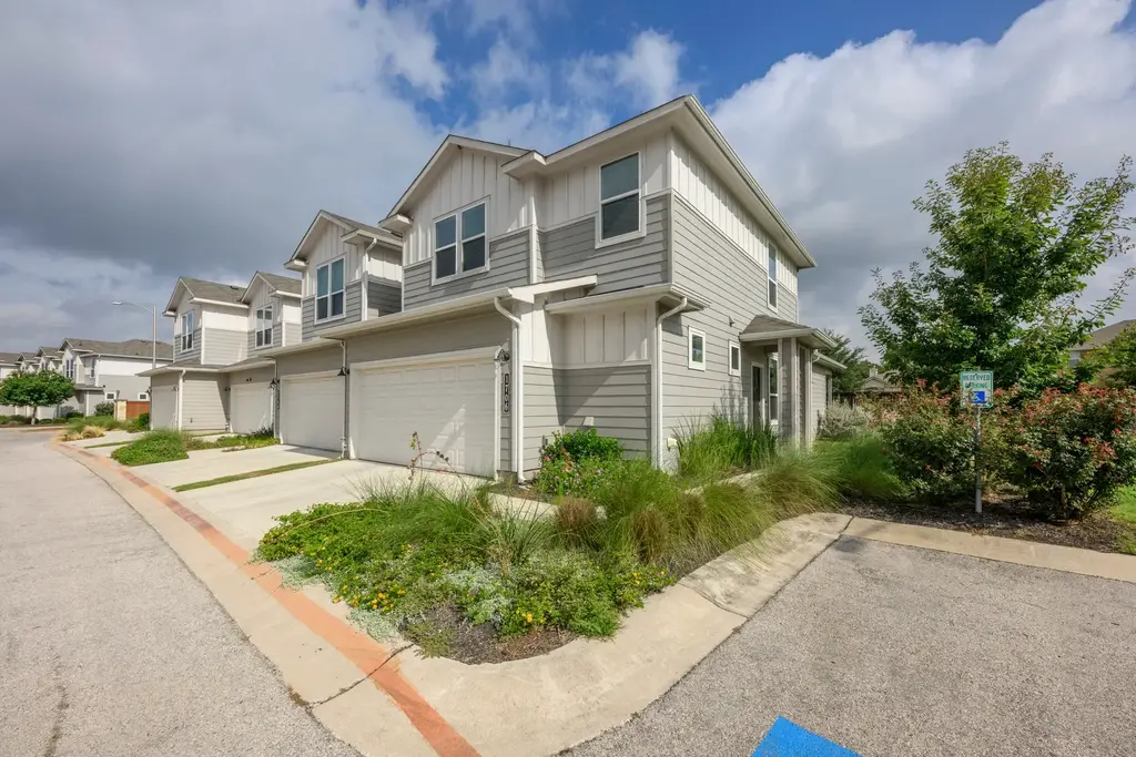 1706 Tun Tavern Trail, Austin