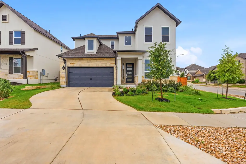 1804 Piercing Gaze Rd, Leander