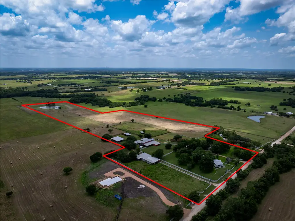 1281 Post Oak Point Rd, New Ulm