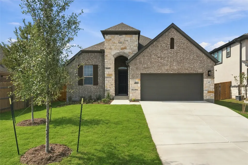 105 Edgemoor Cv, Georgetown