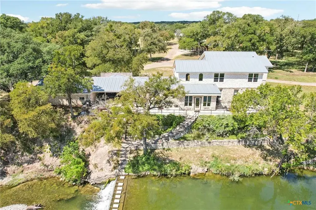 190 Private Road 3011, Lampasas