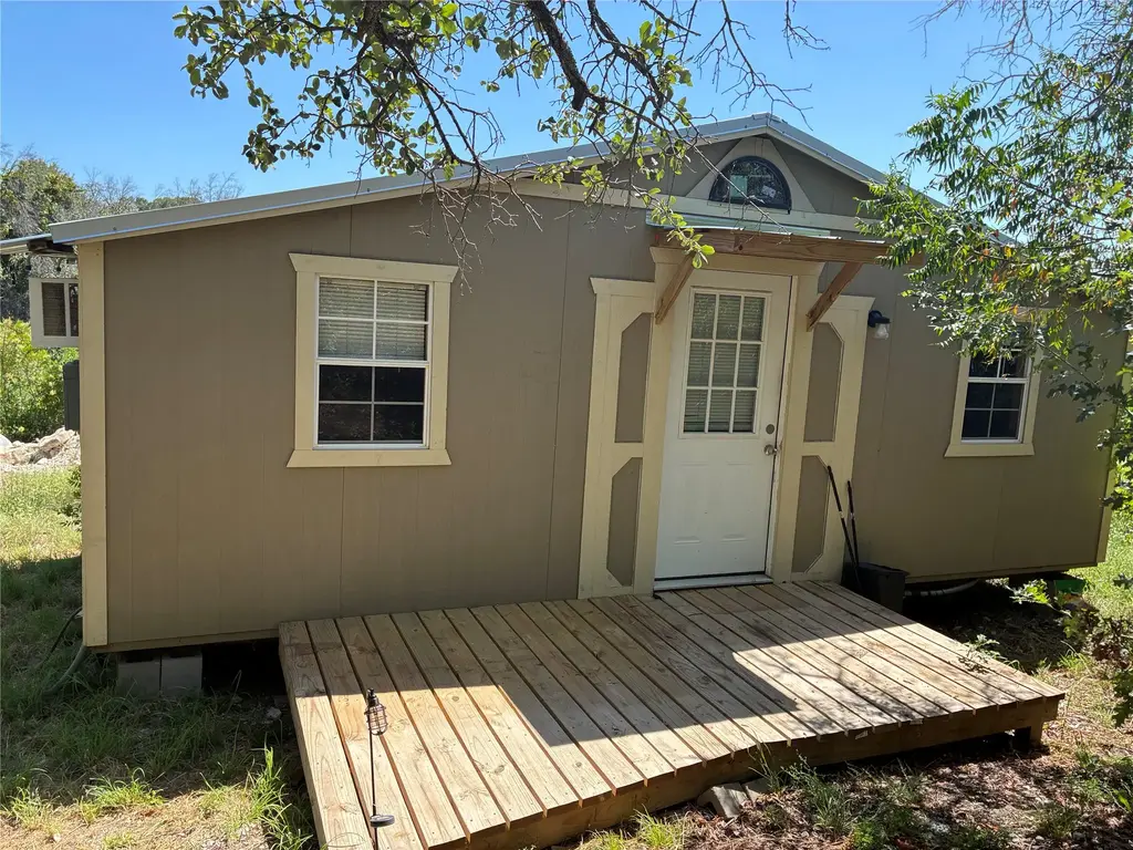 720 County Road 334, Gatesville