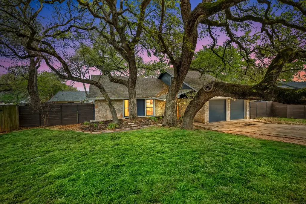 4902 Big Trail Cir, Austin