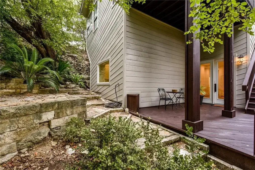 6030 Mount Bonnell Cv Downstairs Unit, Austin