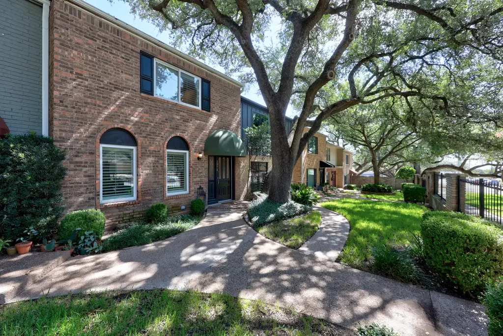 3974 Far West Boulevard, Austin