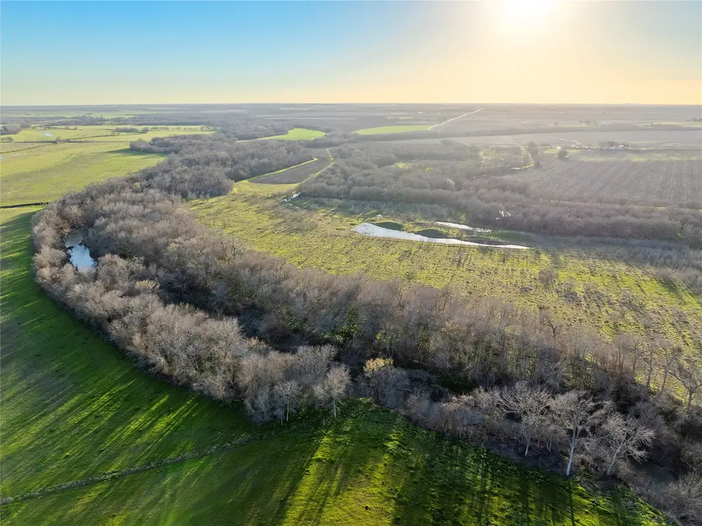 2801 County Road 436, Thrall