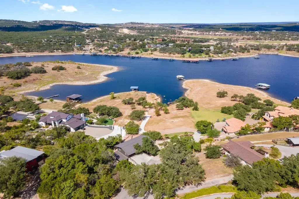 19833 Lakehurst Loop, Spicewood