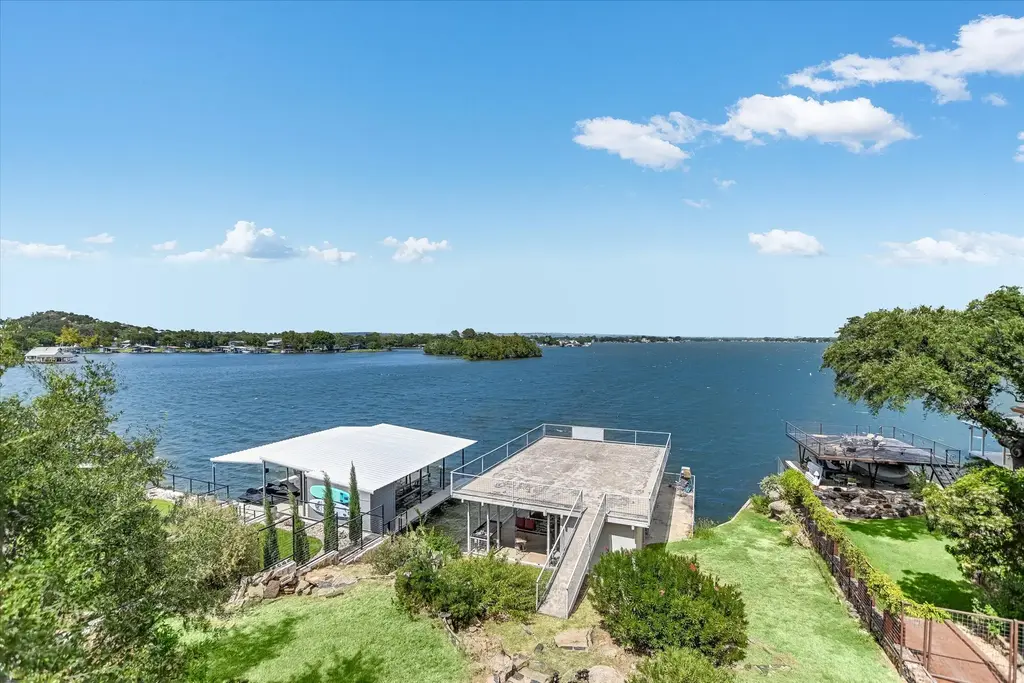 117 Inspiration Dr, Sunrise Beach