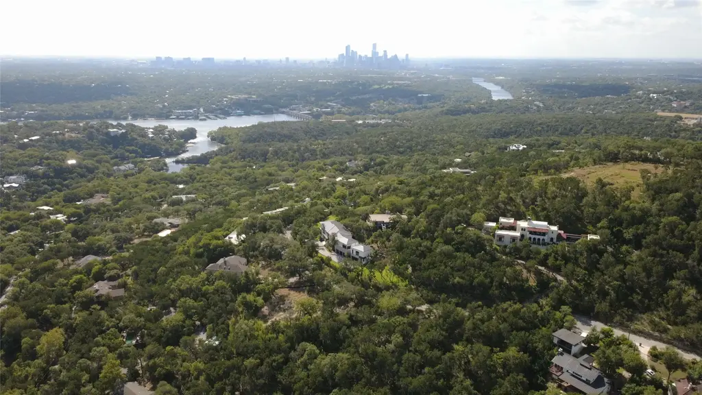 1 Martelli Ln, West Lake Hills