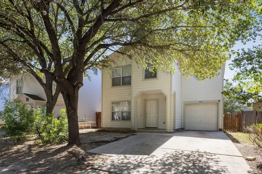 10643 Marshitahs Way, Austin